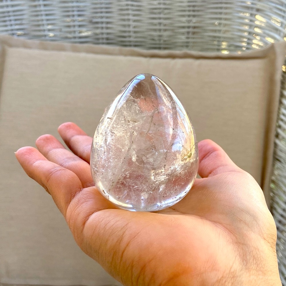 Crystal egg for decor